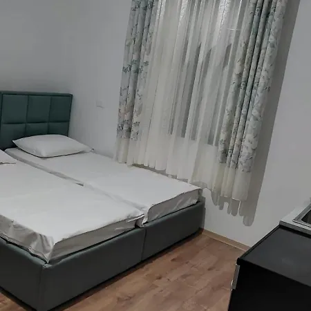 Kwatera prywatna F&l